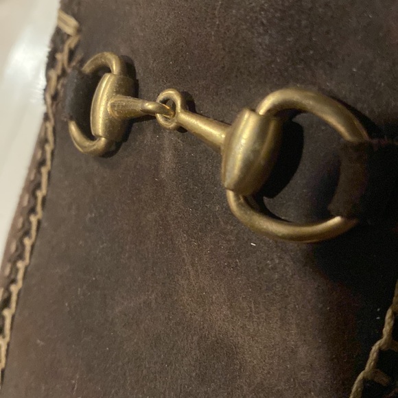 Beautiful GUCCI Drivers. Worn maybe once. EUC.Slip on horse bit style. Brown 7.5 - Picture 3 of 6